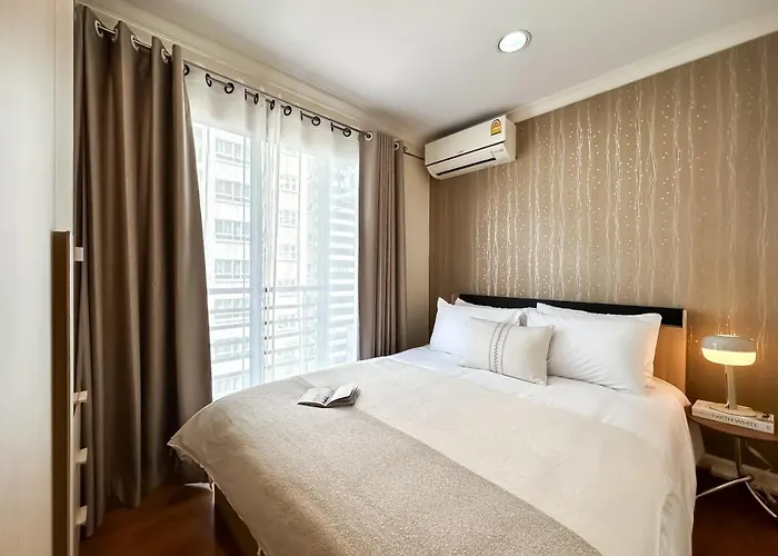 Upscale Expansive 2br - Ultra Fast Wifi - Phrom Phong *