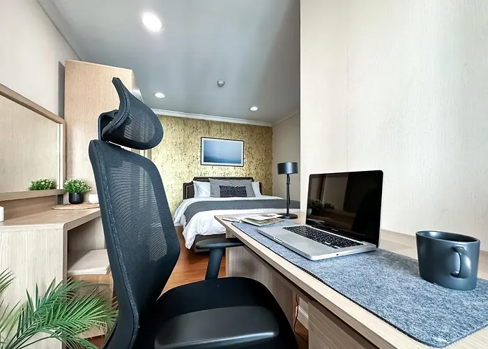 Apartment Upscale Expansive 2br - Ultra Fast Wifi - Phrom Phong Bangkok